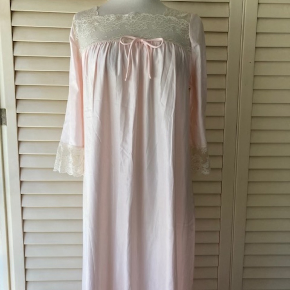 Pale Pink Nylon & Lace  Floor Length Nightgown